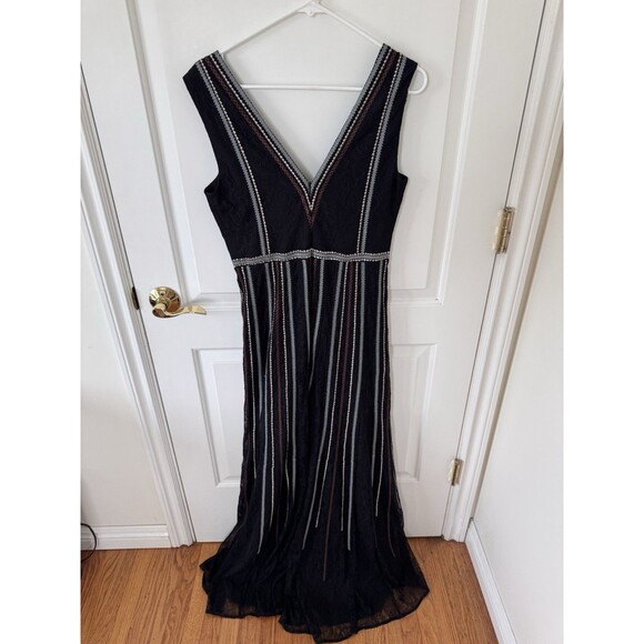 BCBG Veira Floral Lace Gown Formal Wedding Guest V Neck Maxi Size 6 - Picture 7 of 7